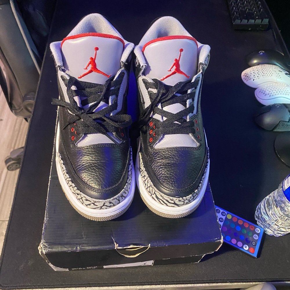 2011 Jordan 3 black cement